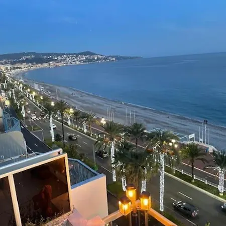 Luxury * Nice